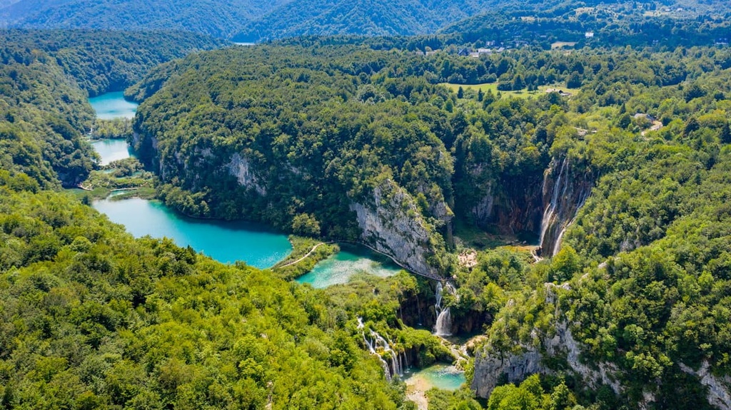 Dinaric Alps   Dinaric Alps Plitvice Lakes Aerial 