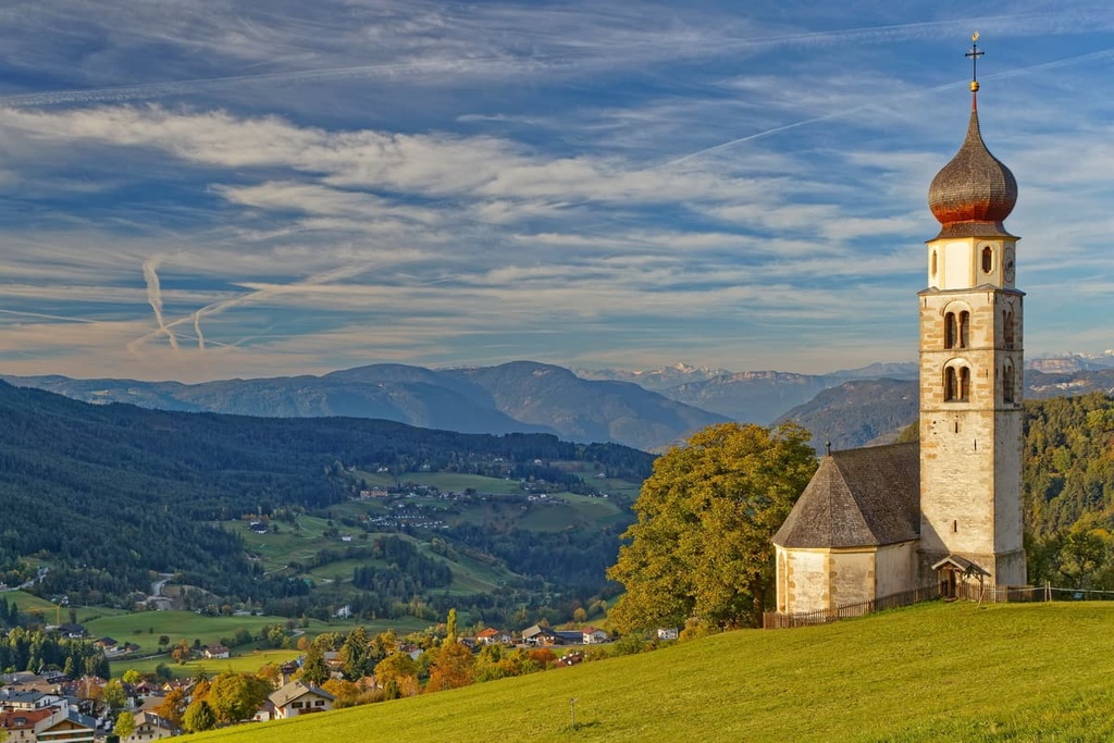 Chiesa di San Valentino, Dolomites, Italy