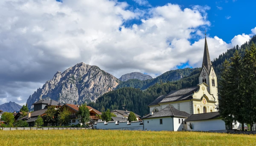 San Vigilio di Marebbe, Fanes Group, Italy