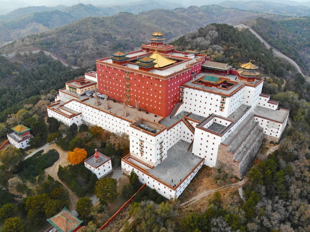 Putuo Zongcheng Buddhist Temple, Hebei Province, China