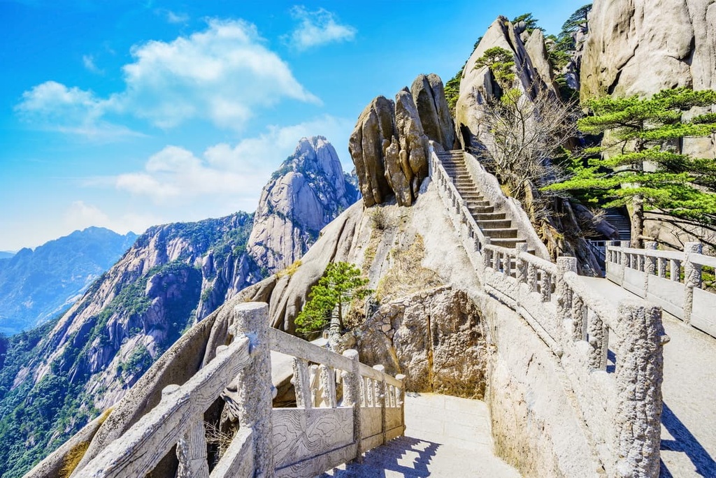 huangshan tourist spot