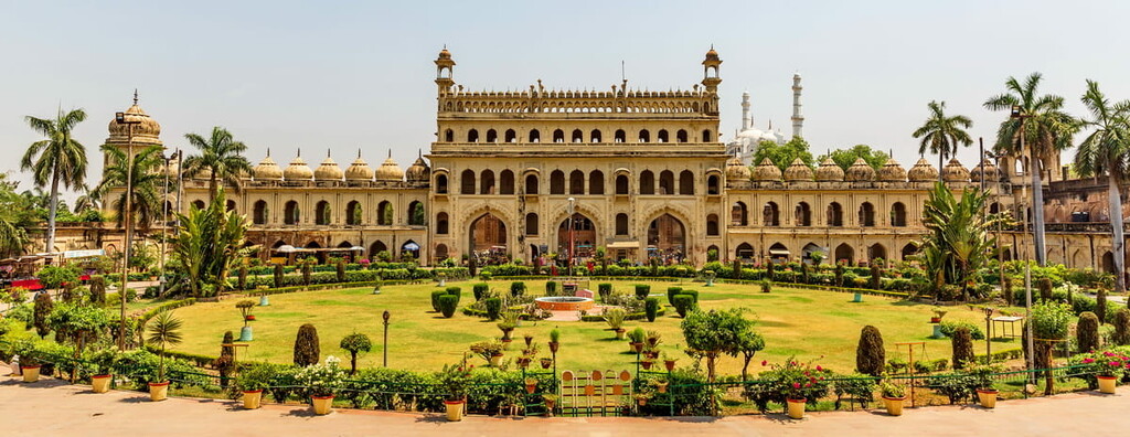 Asfi Mosque, building complex in Lucknow, India