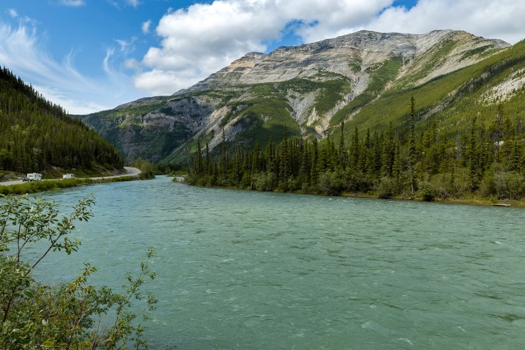 Liard River Corridor Provincial Park, Canada