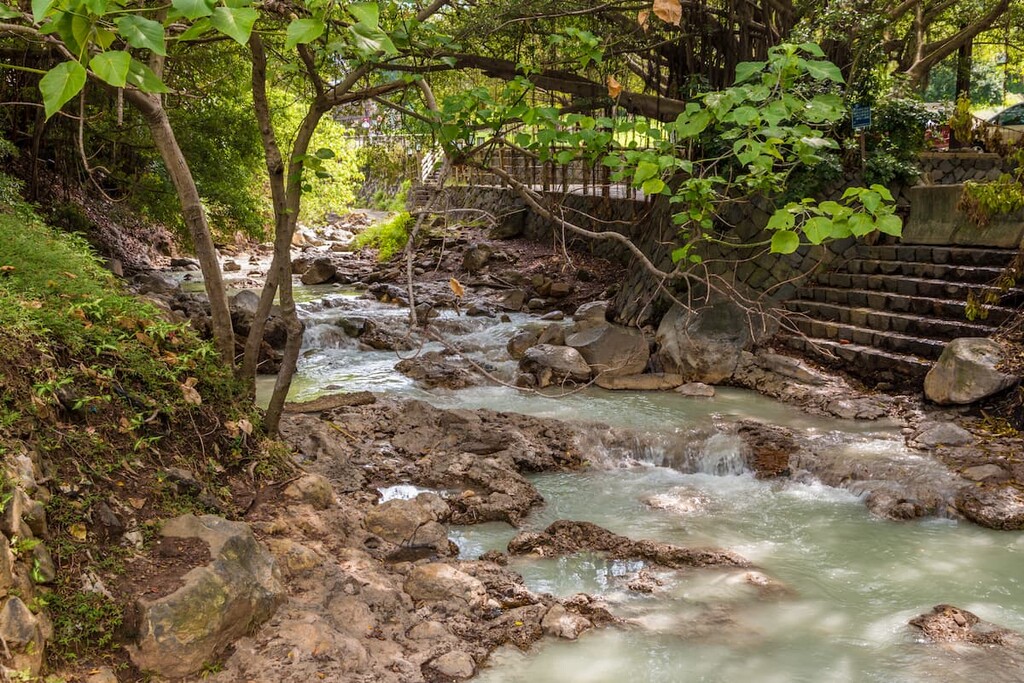 Datun Creek Historic Road, Lujiaokeng Ecological Reserve, Taiwan