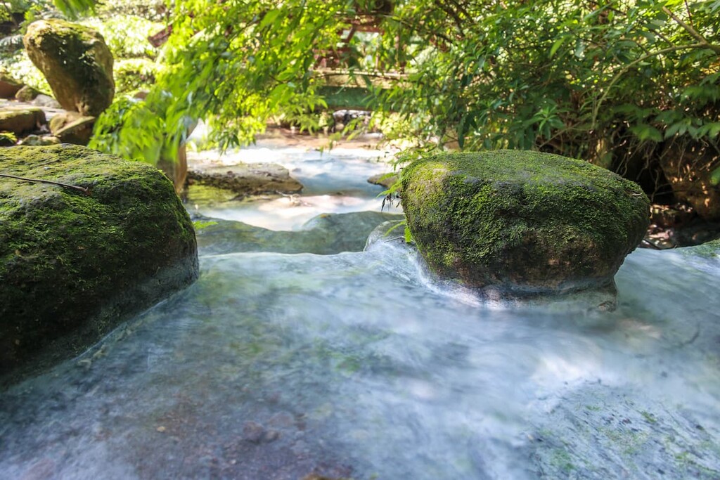 Small waterfall, Lujiaokeng Ecological Reserve, Taiwan