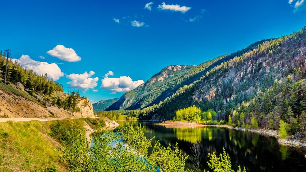 Marble Canyon Provincial Park