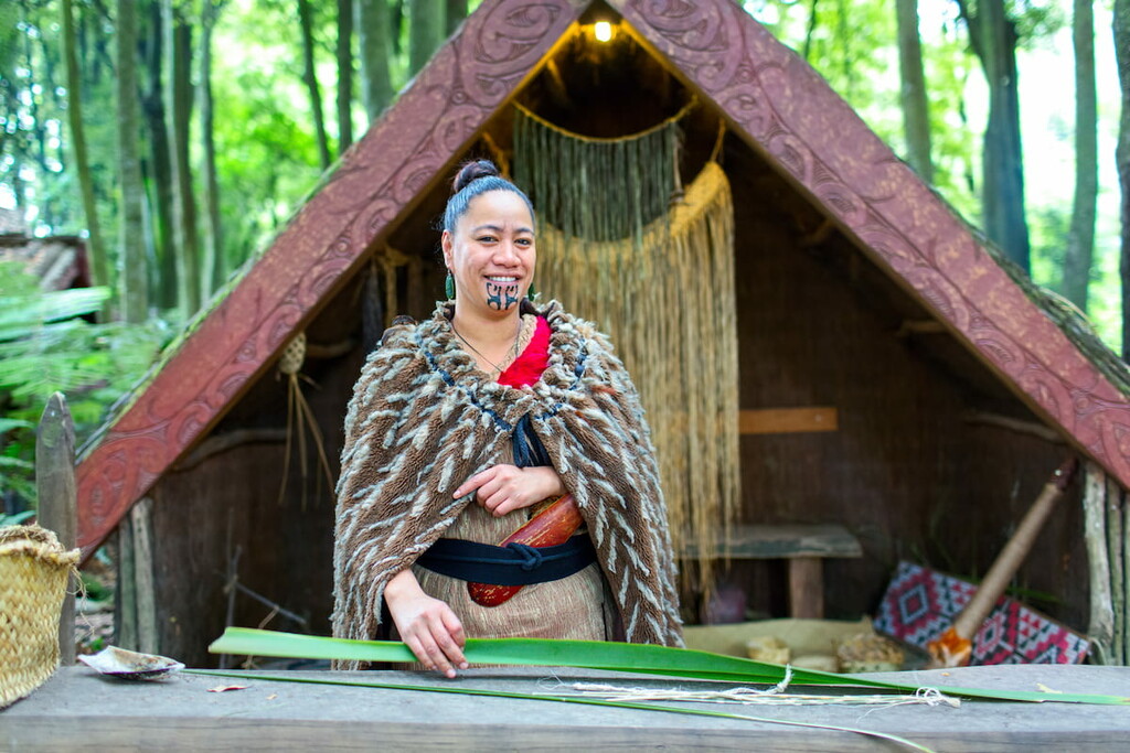  Maori tribes traditional greeting show, Mount Aspiring National Park