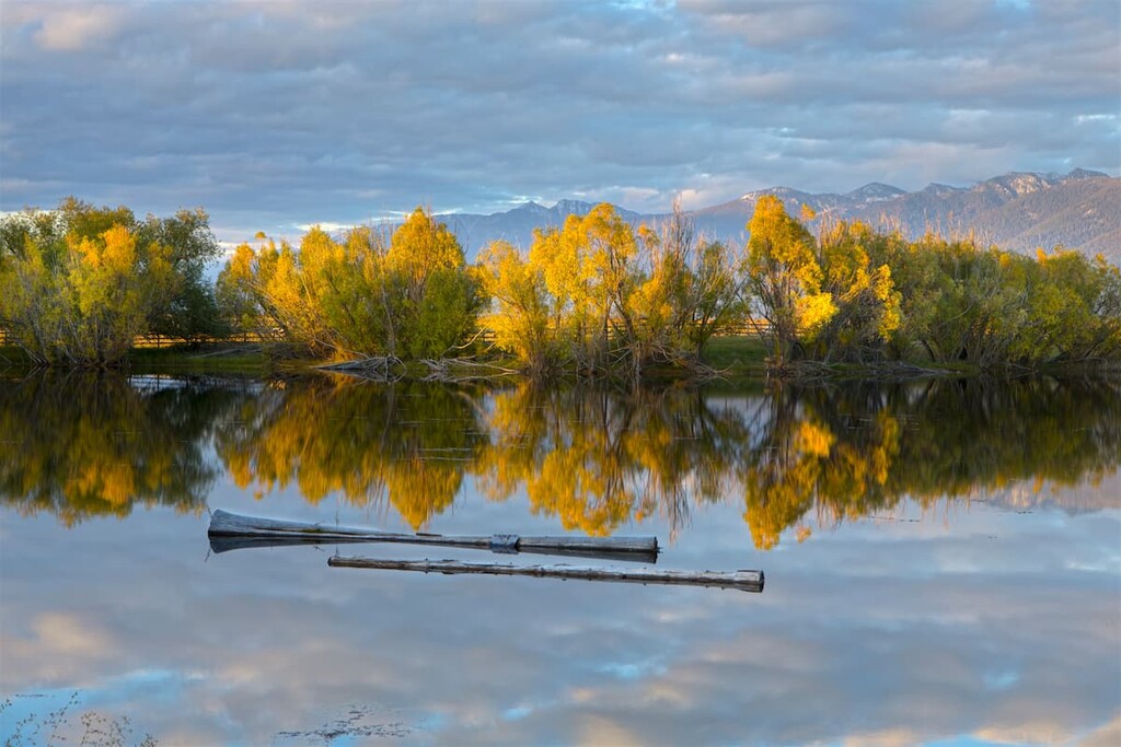 Ninepipes lodge, National Bison Range, Montana