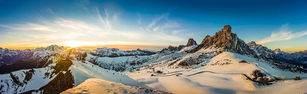 Nuvolau Group, Italy