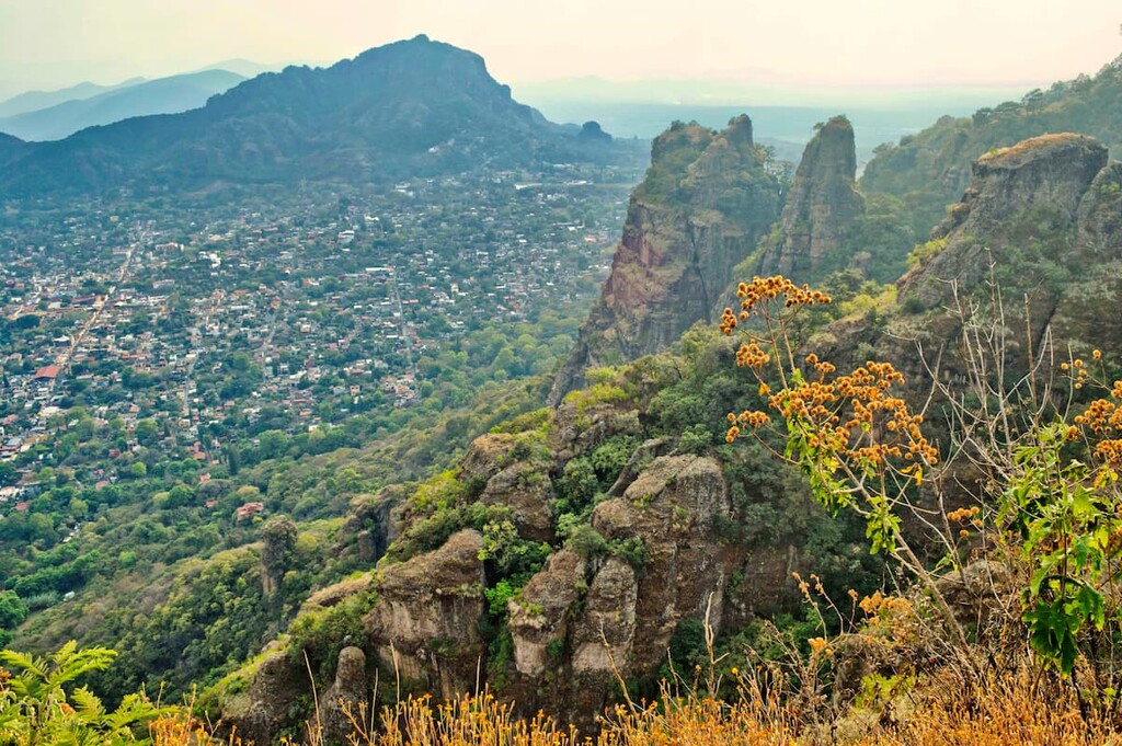 Mountainous view, Parque Nacional El Tepozteco, Mexico