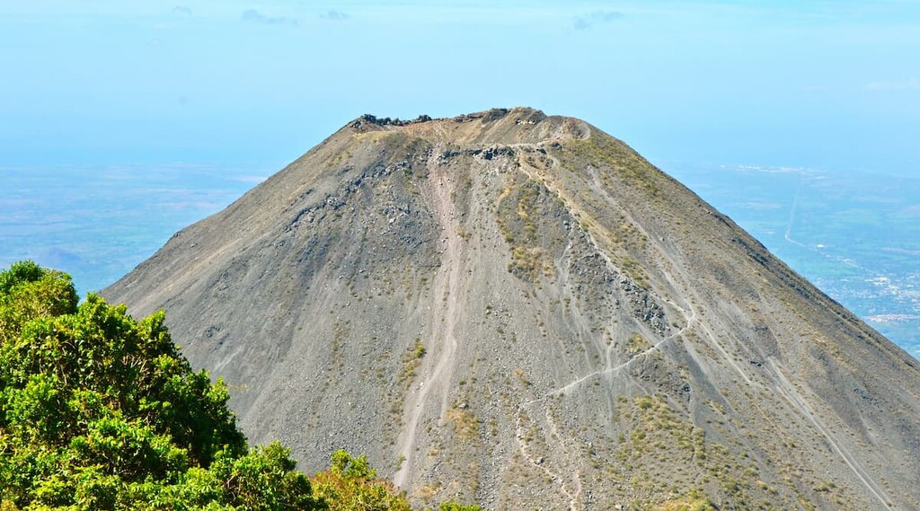 Santa Ana Volcano, Parque Nacional San Blas o Las Brumas