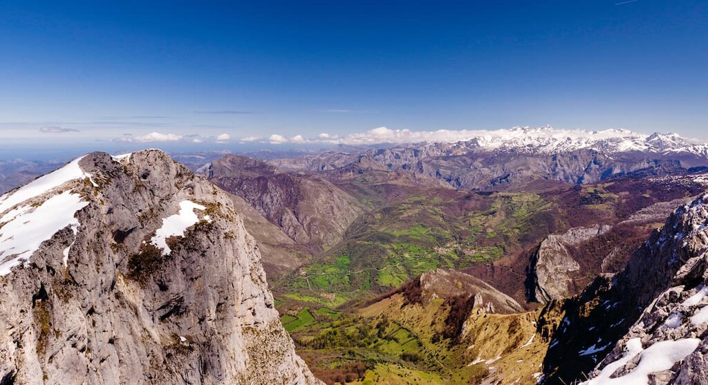 Tiatordos, Parque Natural de Ponga, Spain