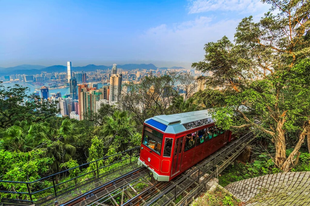 victoria peak tram, Pok Fu Lam Country Park, China