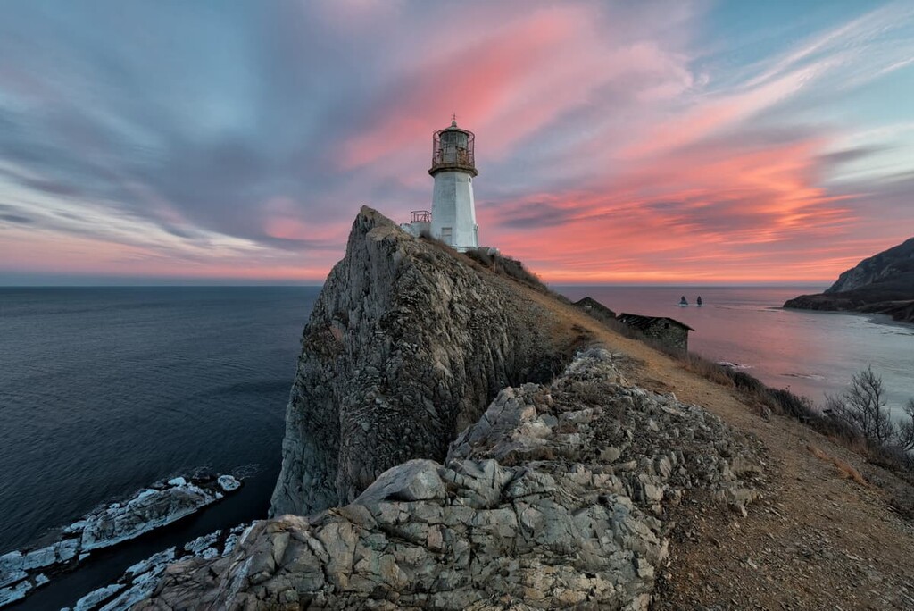  Two Brothers Rocks and Briner’s Lighthouse, Primorsky Krai, Russi