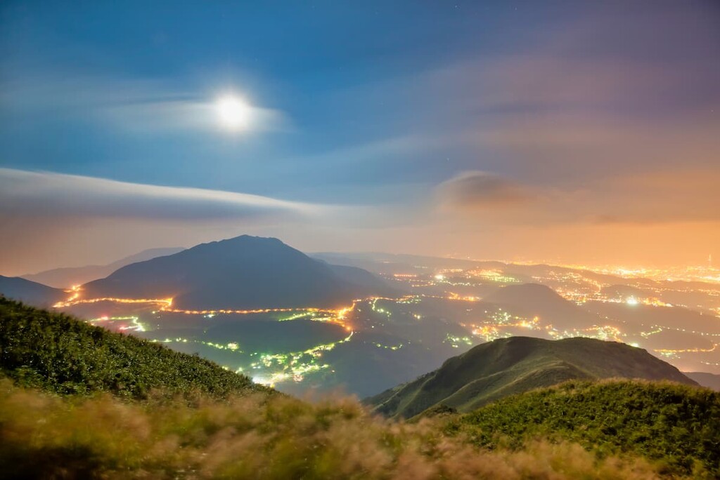 Beautiful night view Taipei, Qixingshan Special Scenic Area, Taiwan