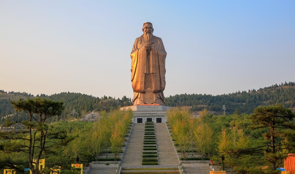 Statue of Confucius, Qufu, Shandong, China