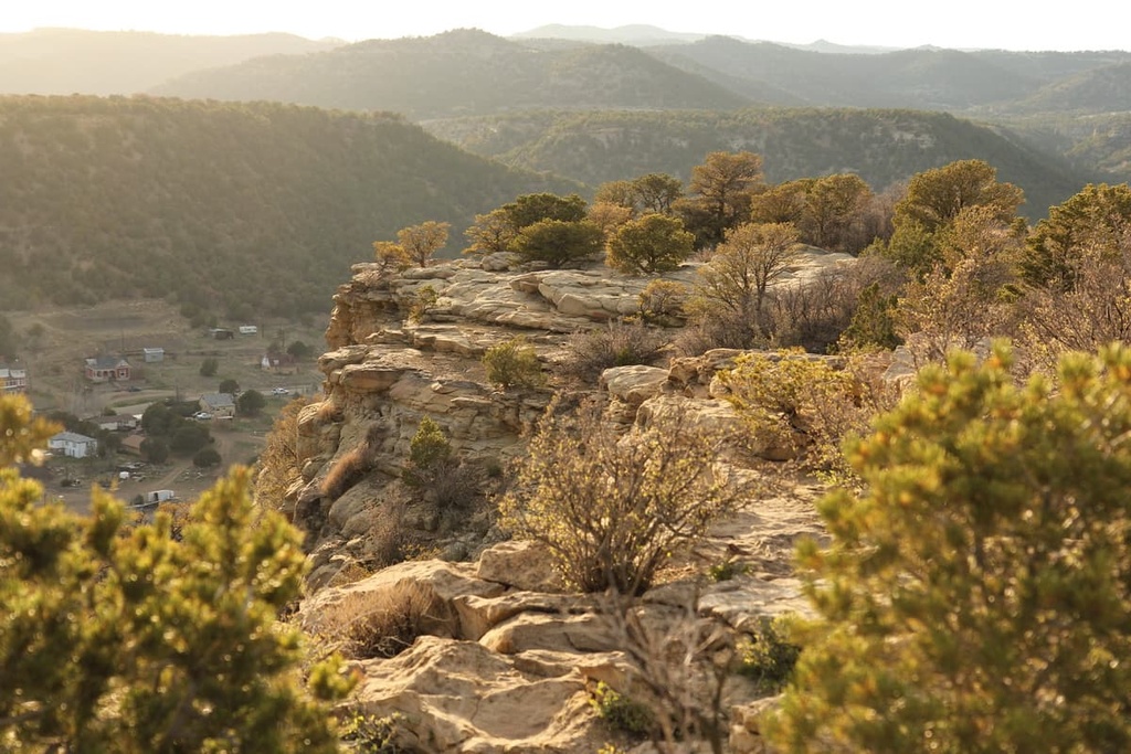 Trinidad Colorado, Raton Mesas