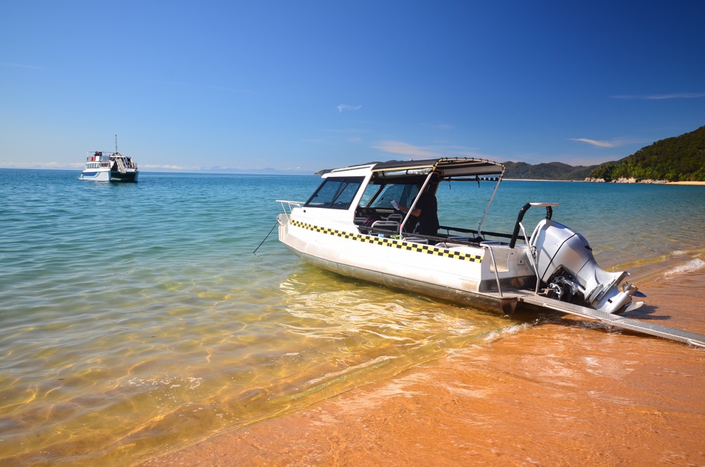 water taxi, Abel Tasman National Park