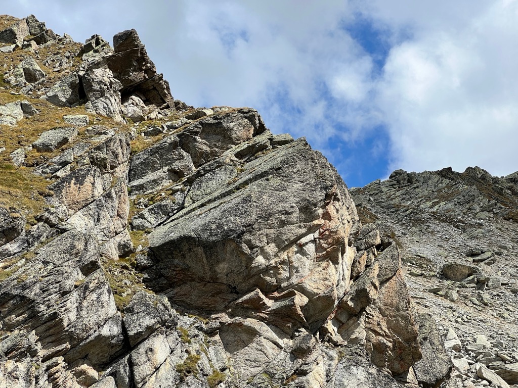 An example of the Albula Alps’ rock strata. Albula Alps
