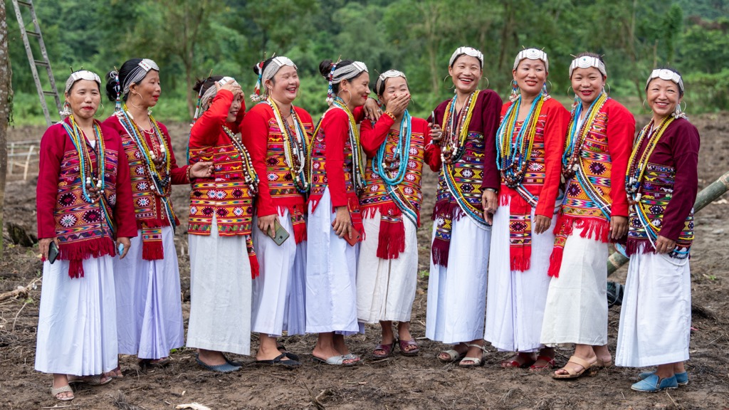 Arunachal Pradesh woman is Tagin traditional dress. #arunachal  #arunachal_pradesh #arunachal_pradesh_culture… | Arunachal pradesh,  Tourism, India traditional dress