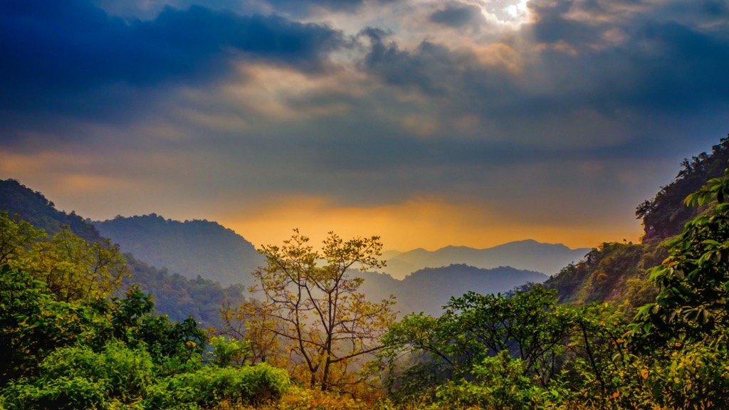 Arunachal Pradesh. village along NH-13 between Tawang and Bomdila