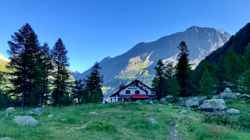 Rifugio Gerli-Porro, Val Bregaglia