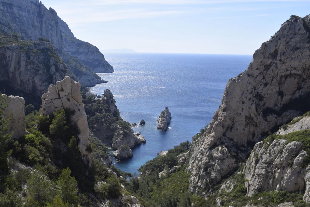 Callanque de Sugiton. Photo: Sergei Poljak. Best Countries to Move to if You Love Mountains