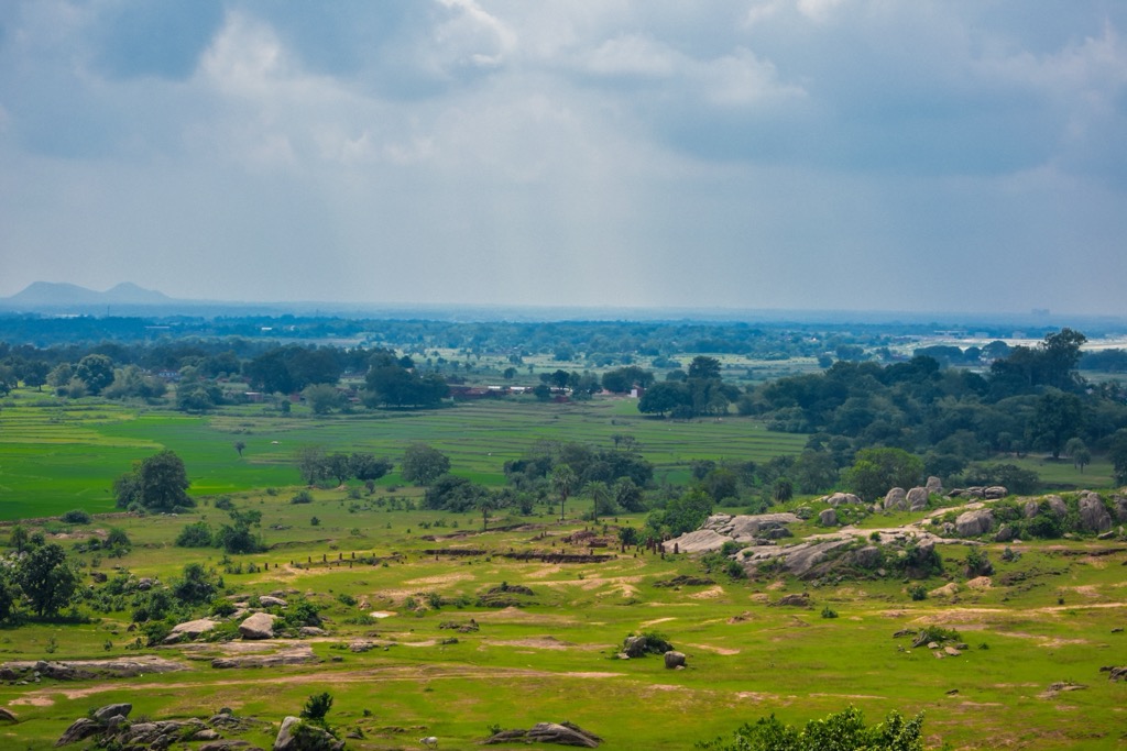 Bihar’s landscape becomes slightly more hilly as one moves north. Bihar