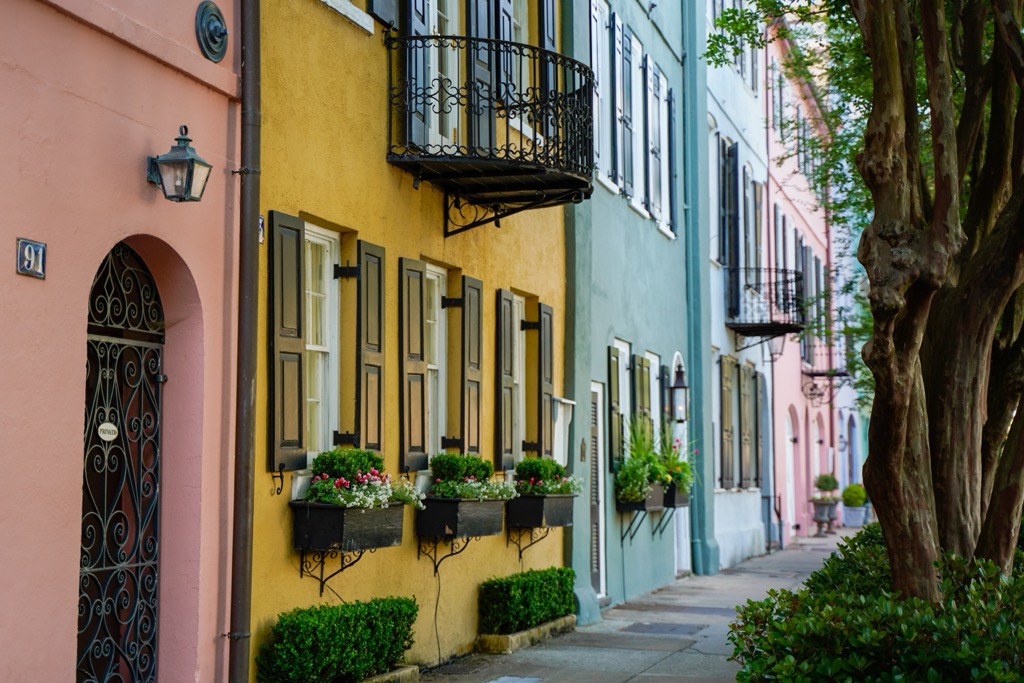 Rainbow Row colonial architecture. Charleston County