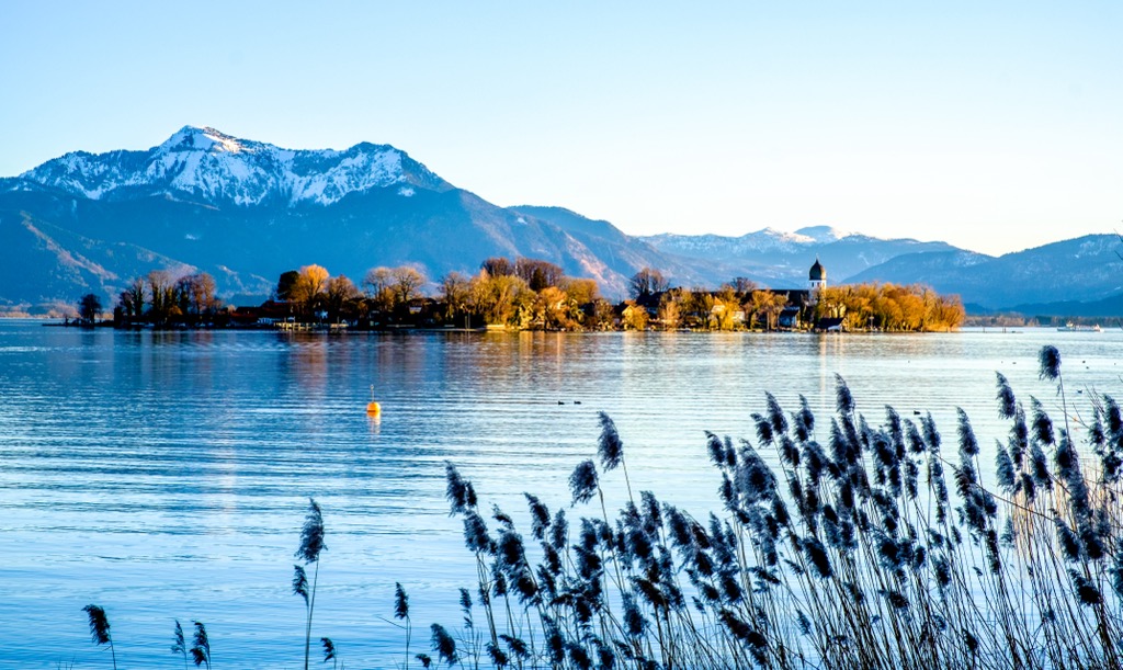 Chiemsee, nicknamed “the Bavarian Sea,” is roughly 15 km (9 mi) long. Chiemgau Alps