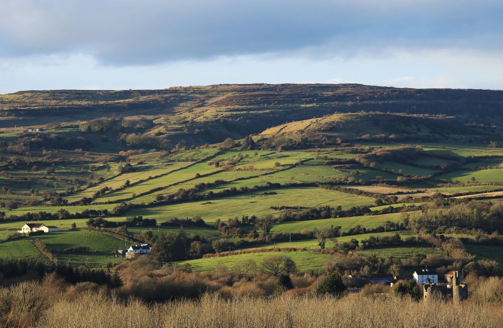 The landscape of the Bricklieve Mountains. Its highest summit is Keshcorann (359 m / 1,178 ft). County Sligo
