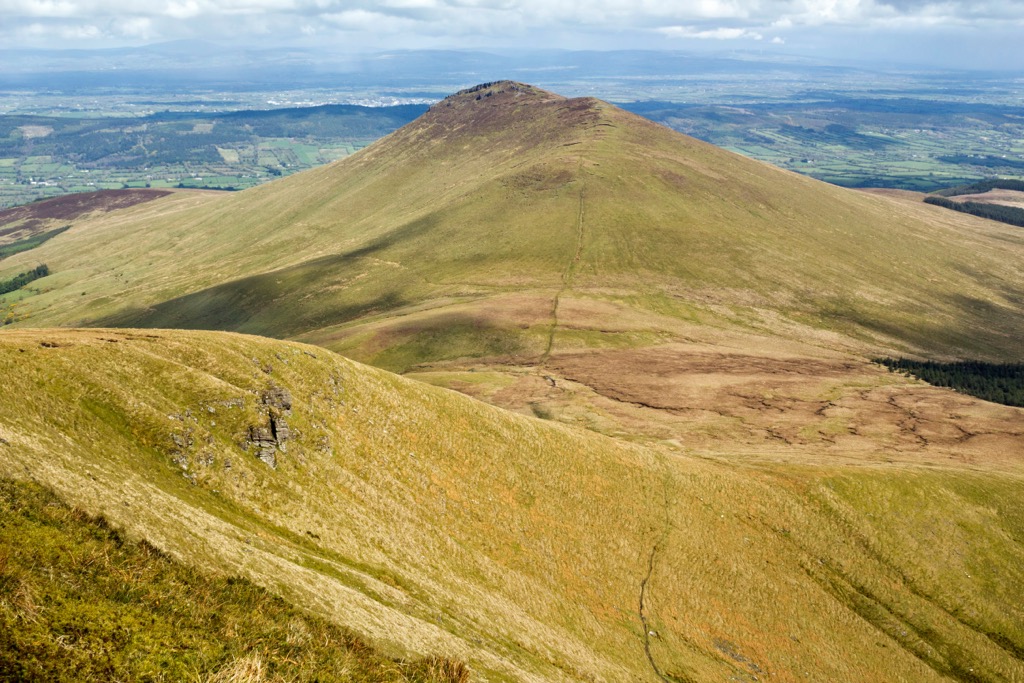 The highest summits in the Galtees, like Cush (641 m / 2,103 ft), are topped with Old Red Sandstone. County Tipperary