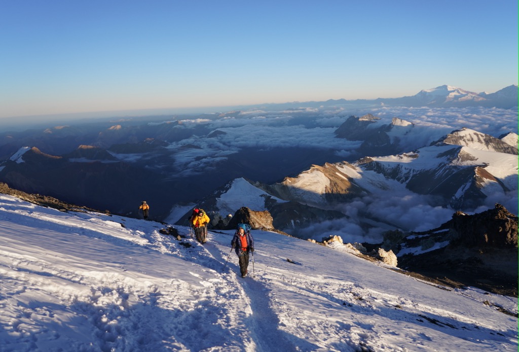 Aconcagua National Park, Distrito Las Cuevas