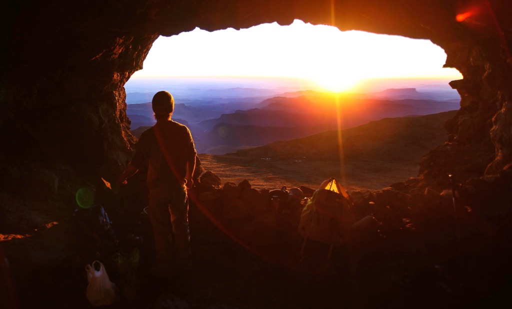 Injisuthi Cave. Drakensberg Mountains