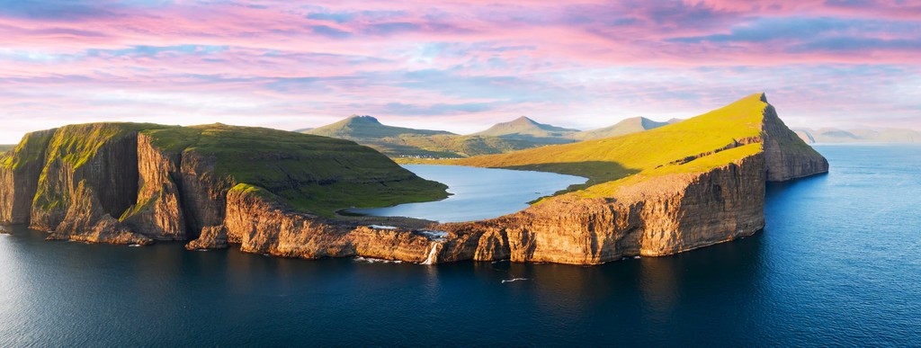 Sorvagsvatn lake, Faroe Islands, Denmark