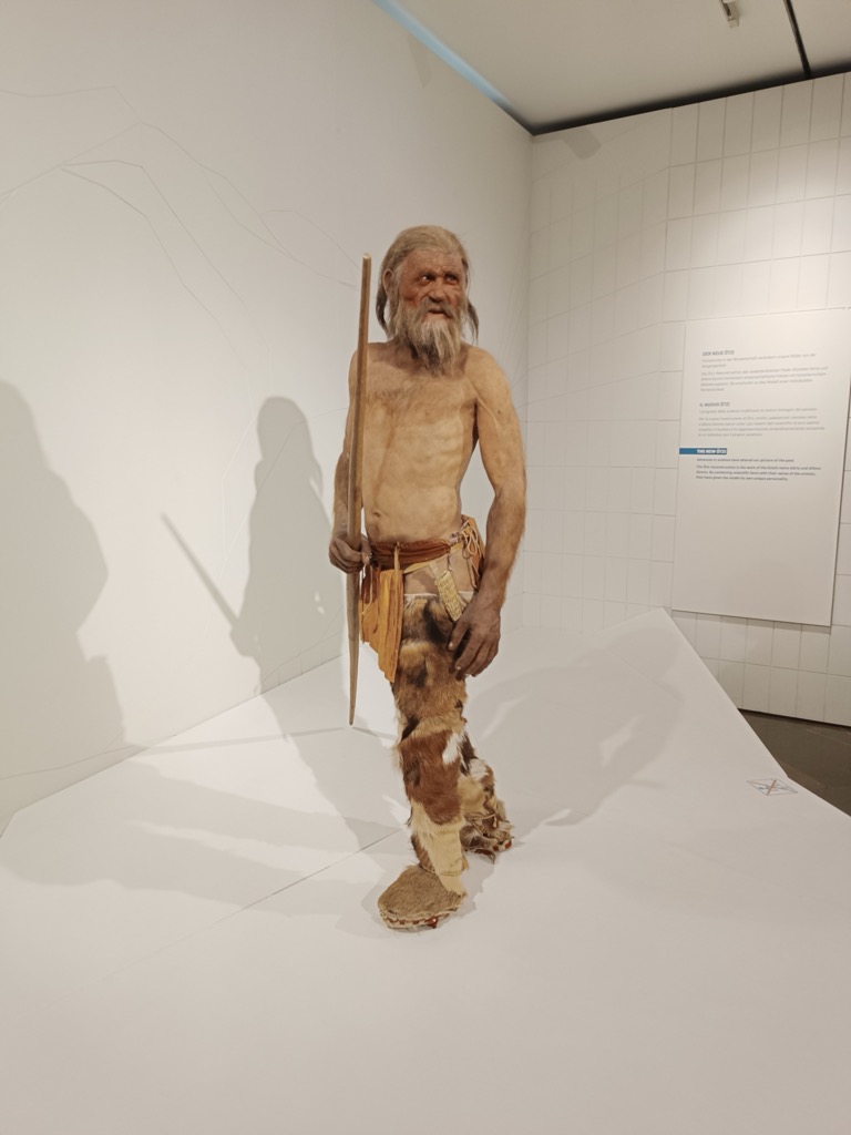 Reconstruction of Ötzi the Iceman. Geigenkamm