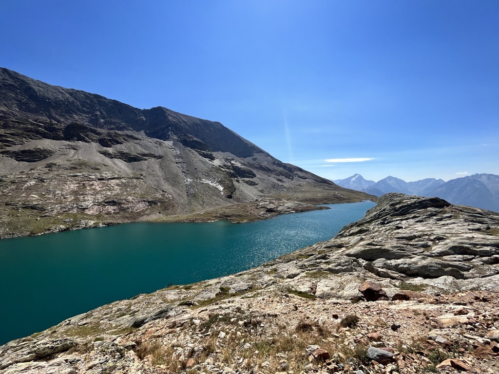 Alpine lakes are often the remnants of ancient glaciers. Photo: Sergei Poljak. Hiking Season