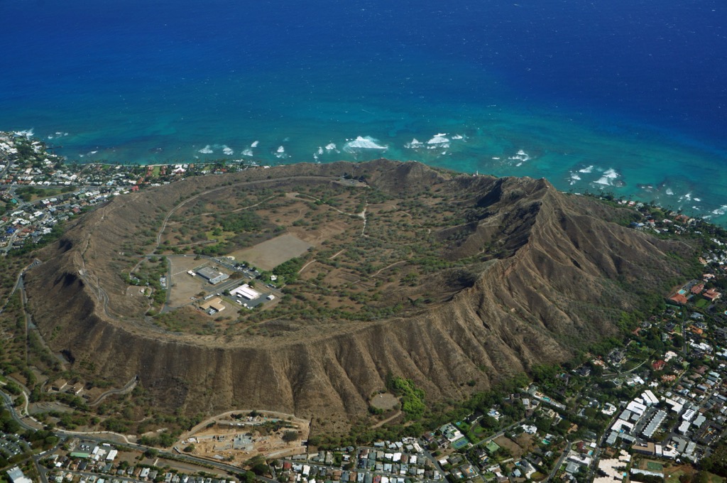 Diamond Head is in close proximity to Honolulu and Waikiki Beach. Honolulu County