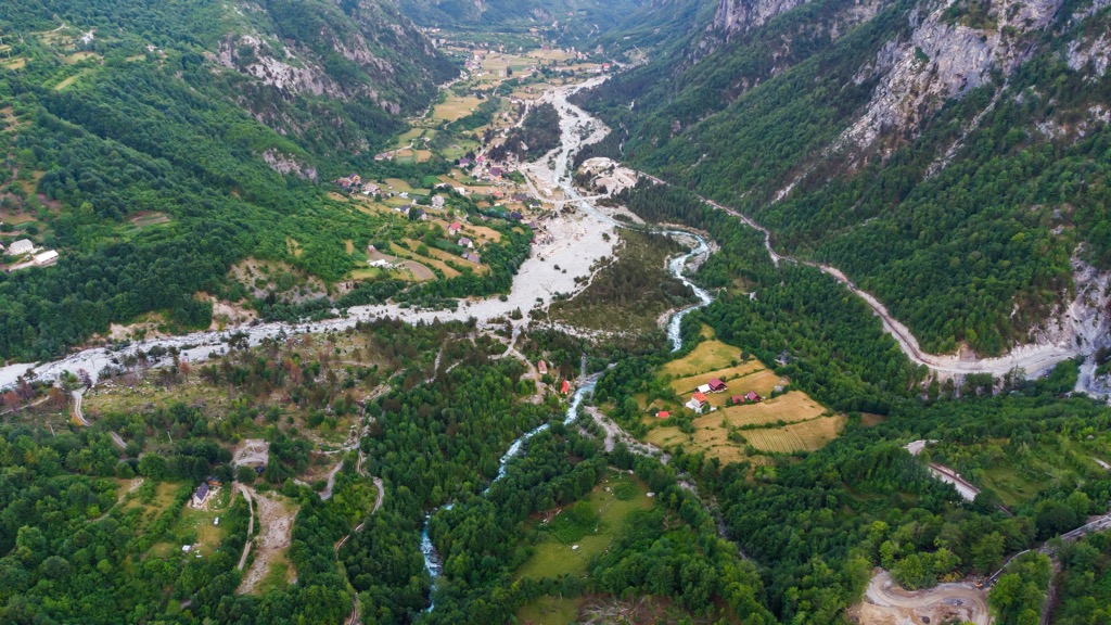  Hotovë-Dangëlli National Park, Albania