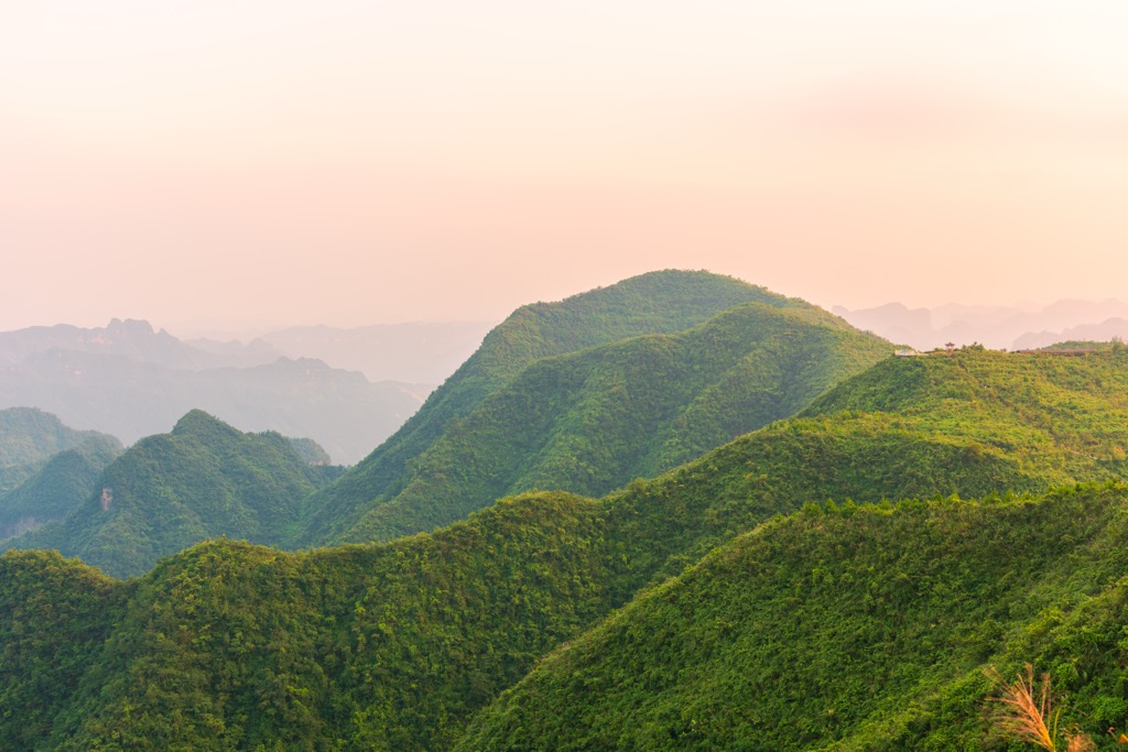 Thick forest carpets much of the Hunan province. Hunan