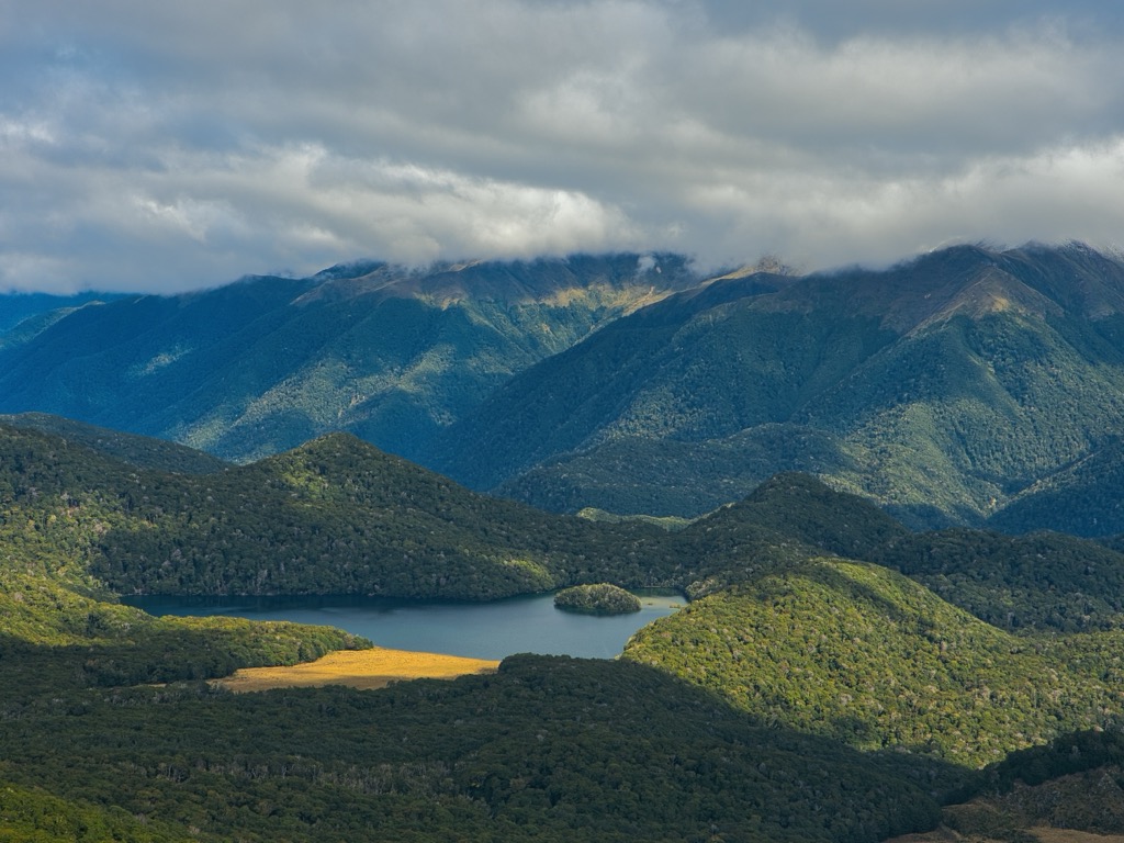 Facing Island Lake, Hunter Mountains, New Zealand
