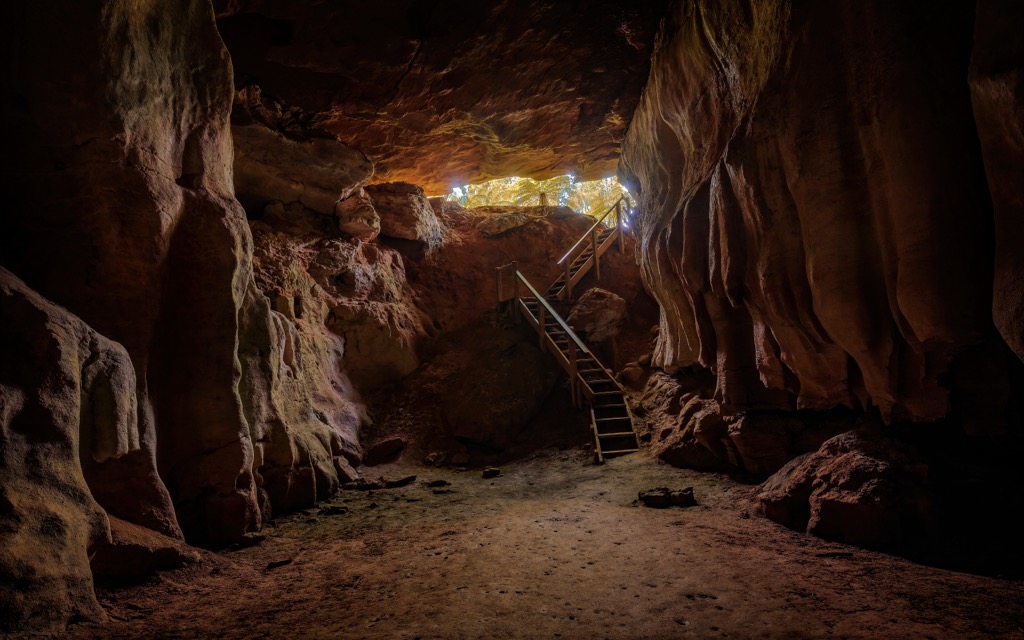 Box Canyon Cave, Kahurangi National Park, New Zealand
