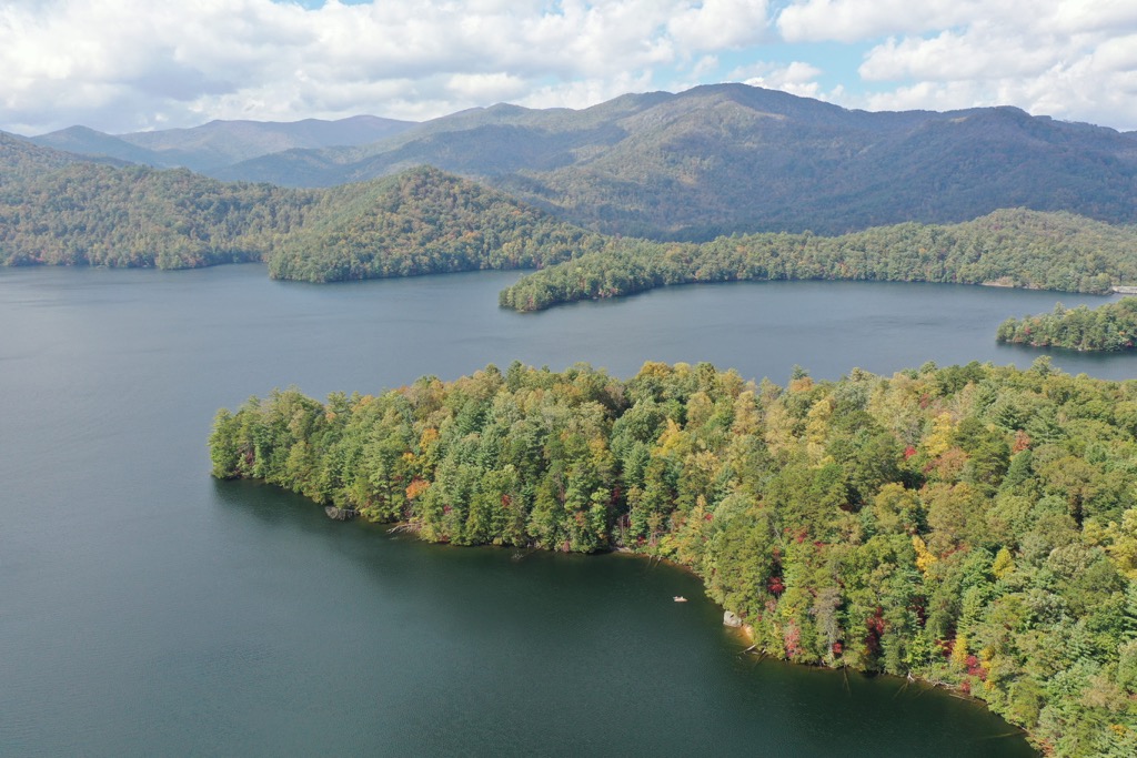 Lake Santeetlah, Snowbird Mountains, North Carolina, USA