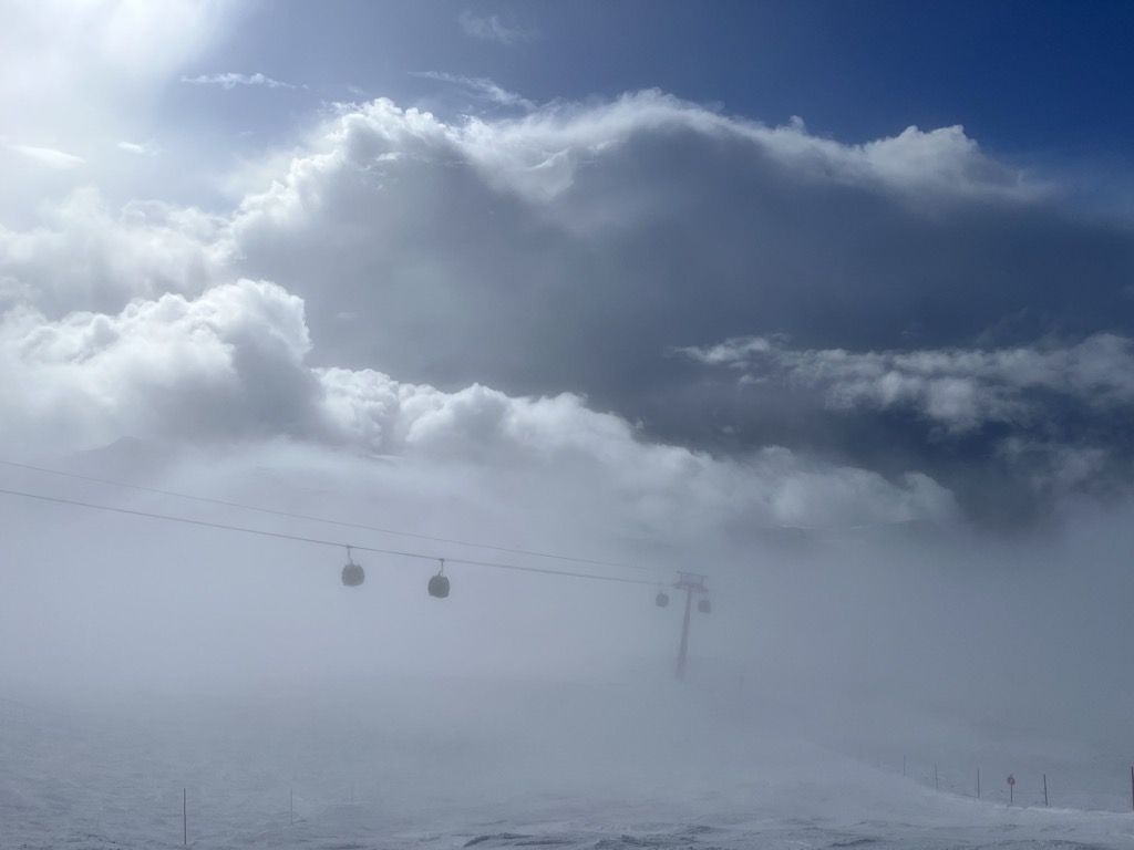 Pierre Grosse in the clouds. Photo: Sergei Poljak. Les 2 Alpes