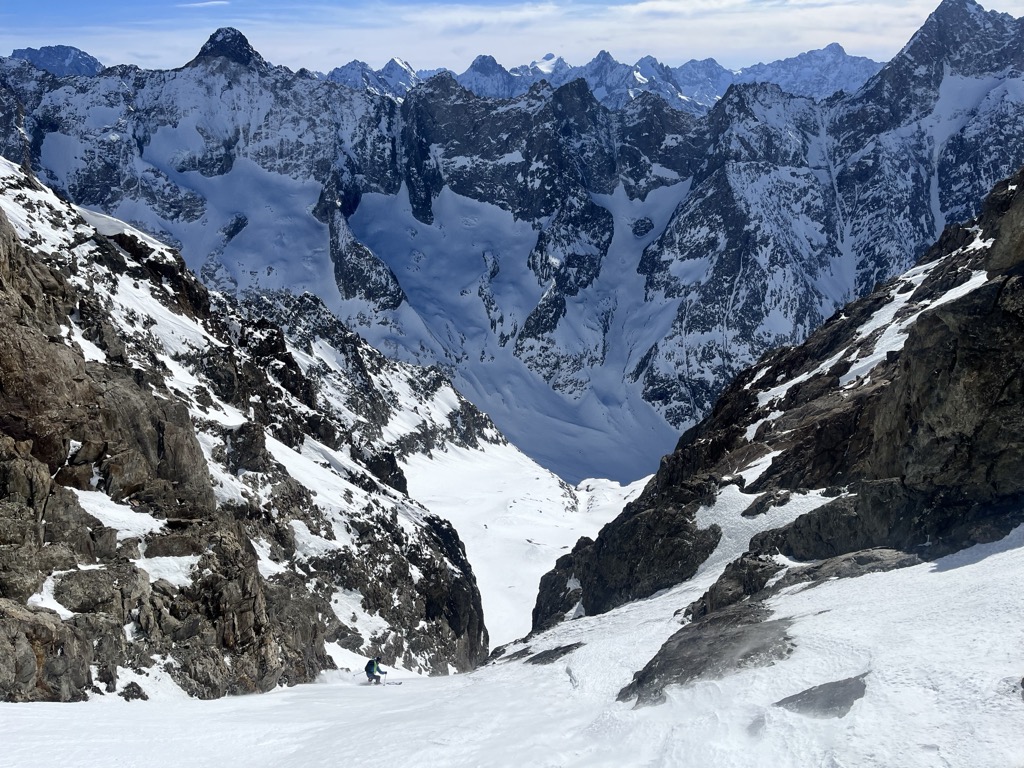 The Mounier Couloir. Photo Sergei Poljak. Les 2 Alpes