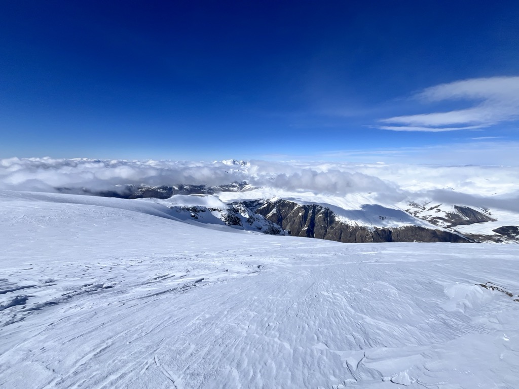 The top of Chirouze looking windswept (it was actually realy good just a bit lower down). Photo: Sergei Poljak. Les 2 Alpes