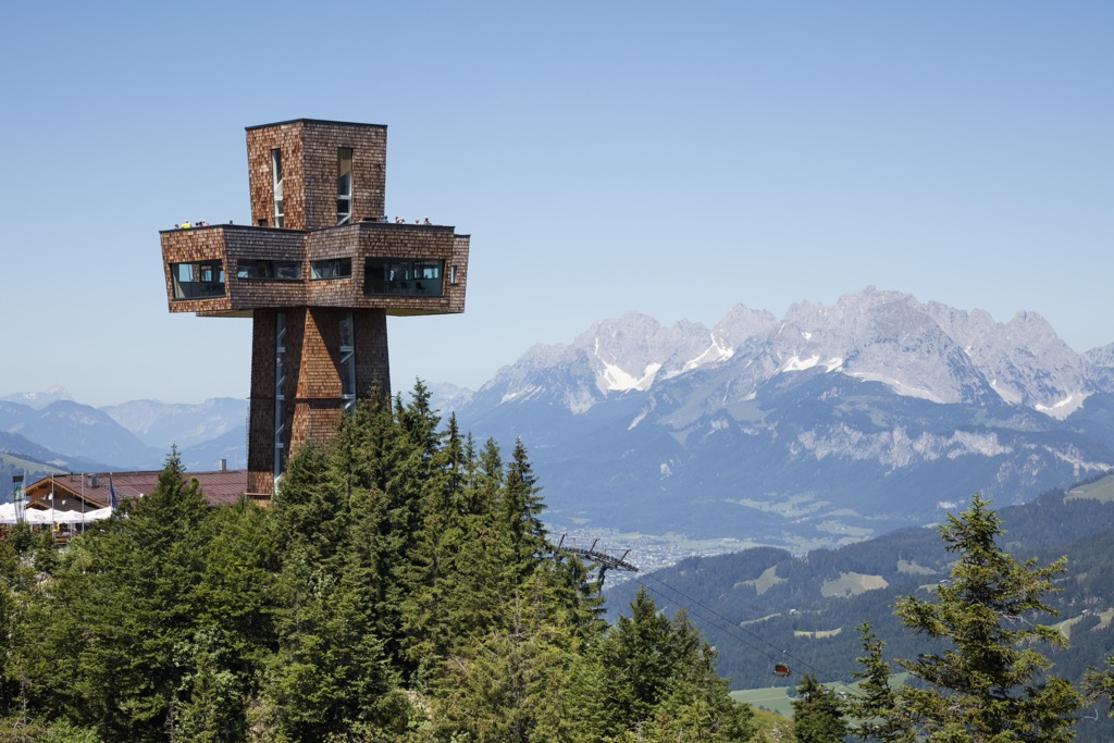 The Jakobskreuz observation tower with the Lofer Mountains in the background. Lofer Mountains 