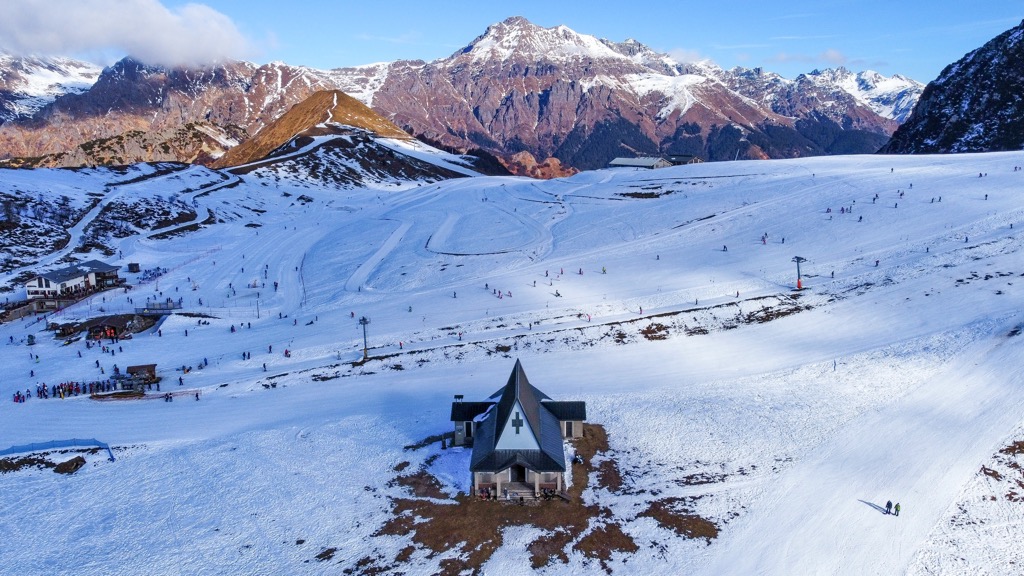Piani di Bobbio Ski Resort, Milan, Italy