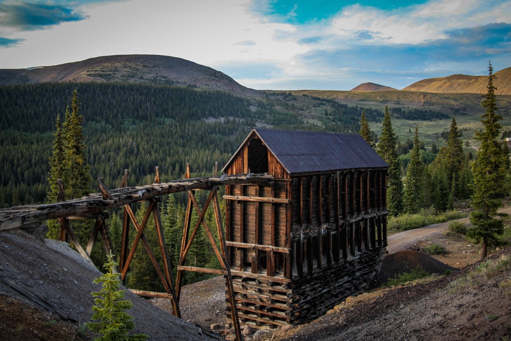 Mine building in Mountains, Gold Rush, Colorado, USA