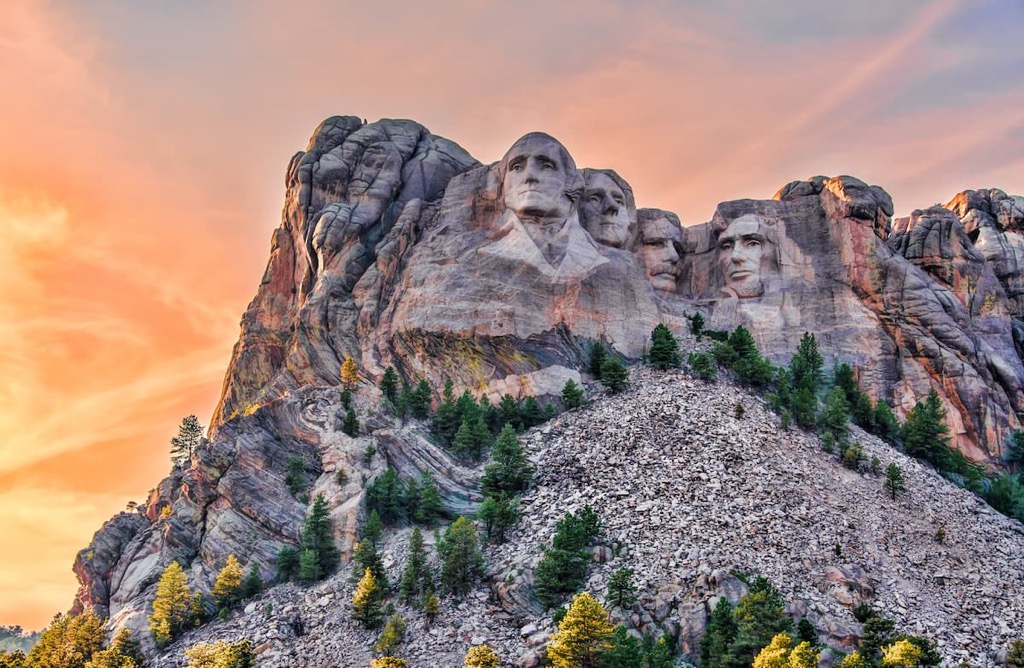 Photo №1 of Mount Rushmore